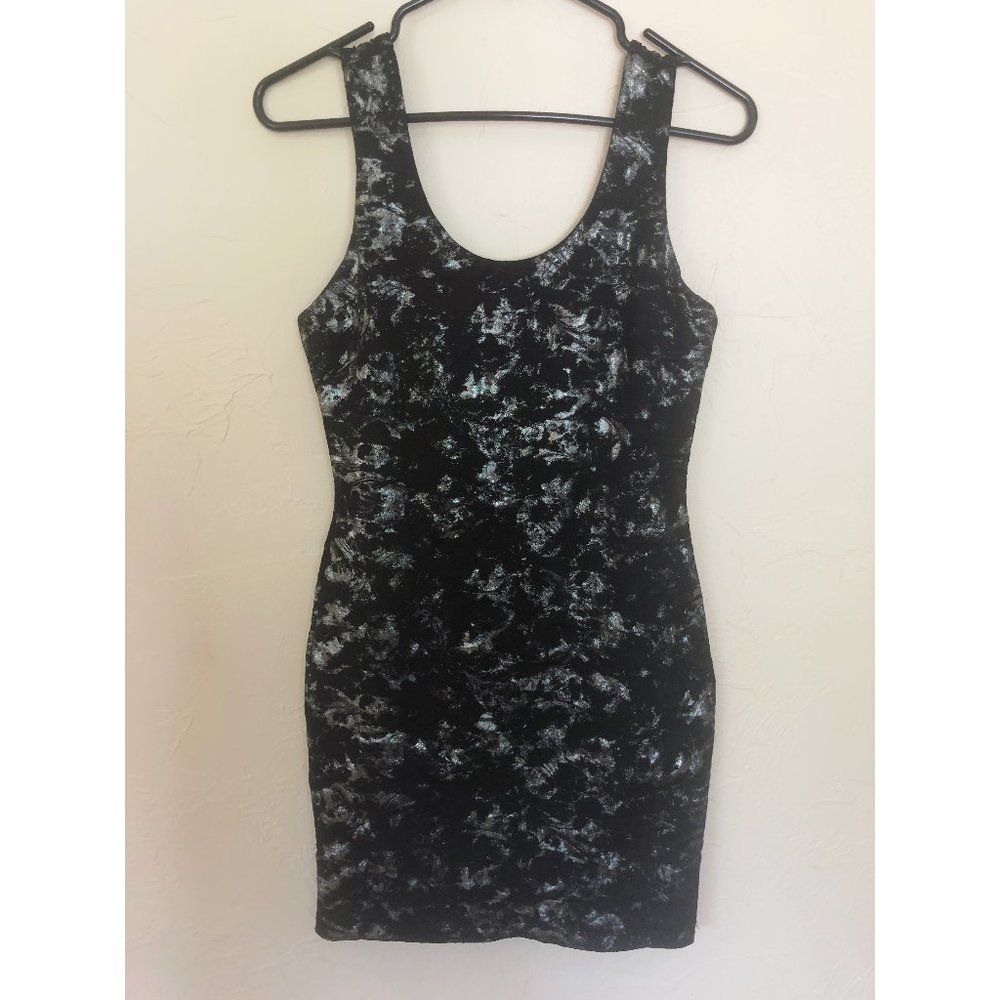 Forever 21 Medium Black and Silver Dress